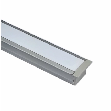 EXT-003 Aluminium Extrusion Silver with Opal diffuser