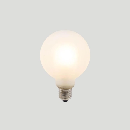 G95 ES Porcelain frosted LED Globe