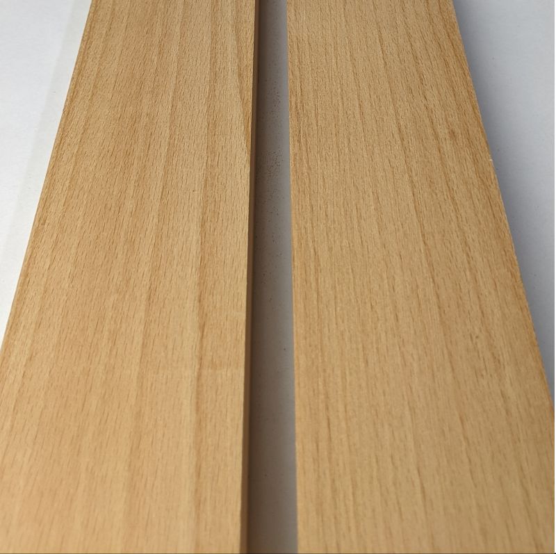 European Beech Timber LED Pendant Light - closeup grain pic