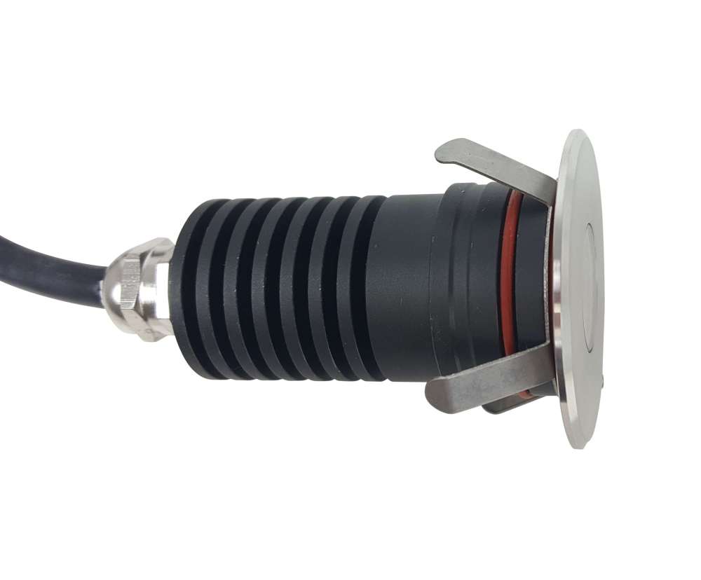 Deck03 3watt LED Deck Light - fitted with deck clip