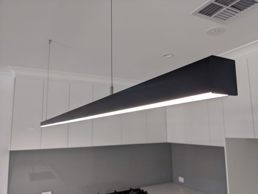 Ailia Sleek 35x37 Black aluminium Linear pendant